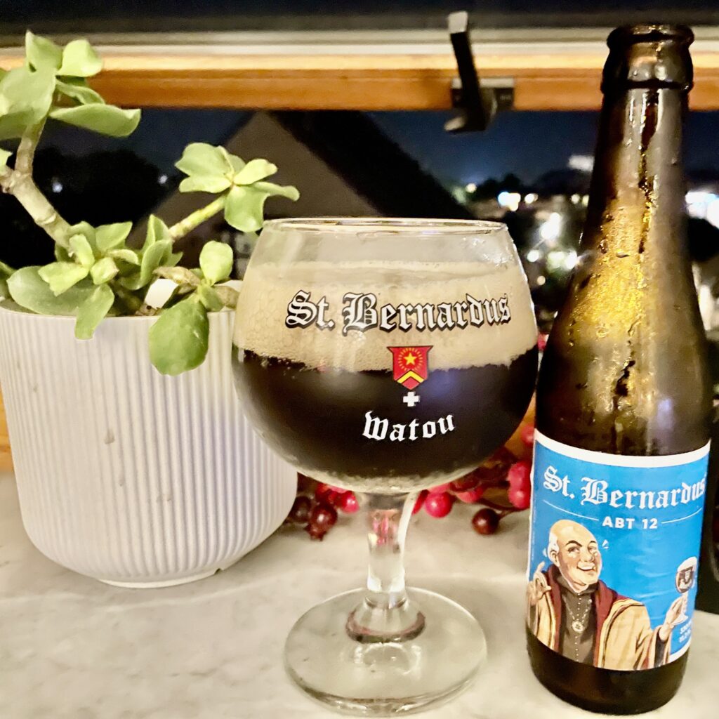 80 St Bernardus ABT 12 Quadrapel Beer Beer With Sid   St Bernardus Beer22 1024x1024 